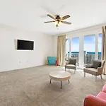 Beachfront,5Pools,2Hottubs,Pickleball,Gym,Jetskis