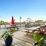 Beachfront,5Pools,2Hottubs,Pickleball,Gym,Jetskis