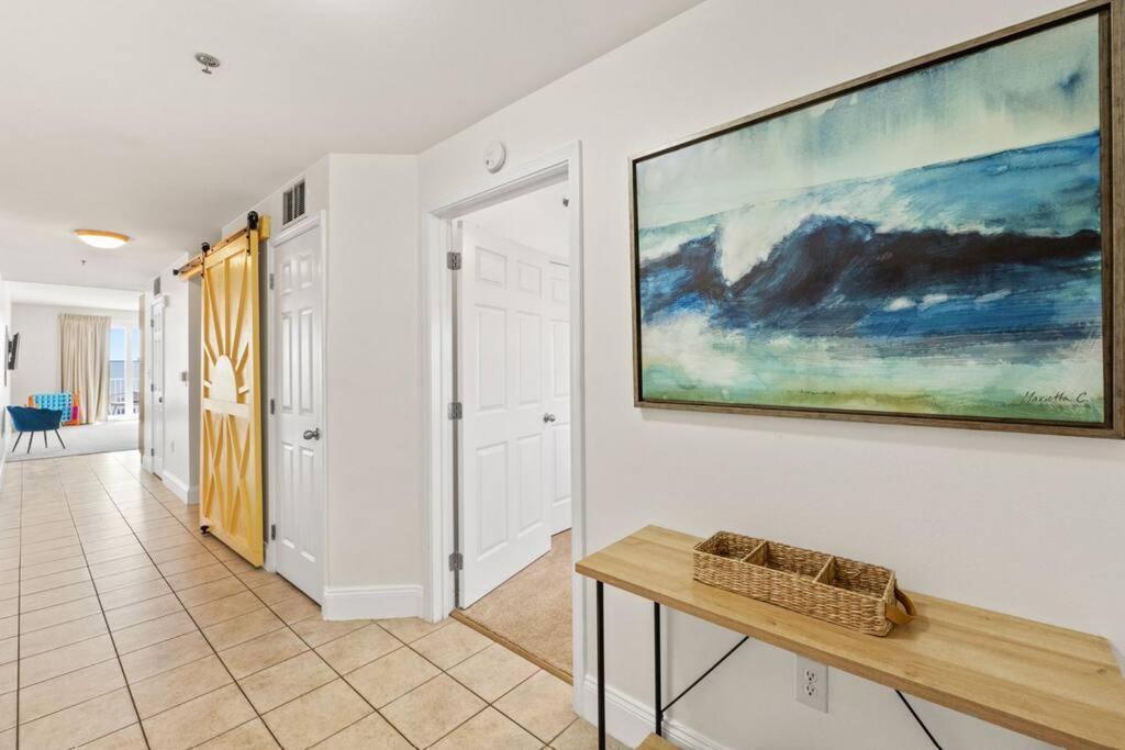 Beachfront,5pools,2hottubs,pickleball,gym,jetskis Villa *
